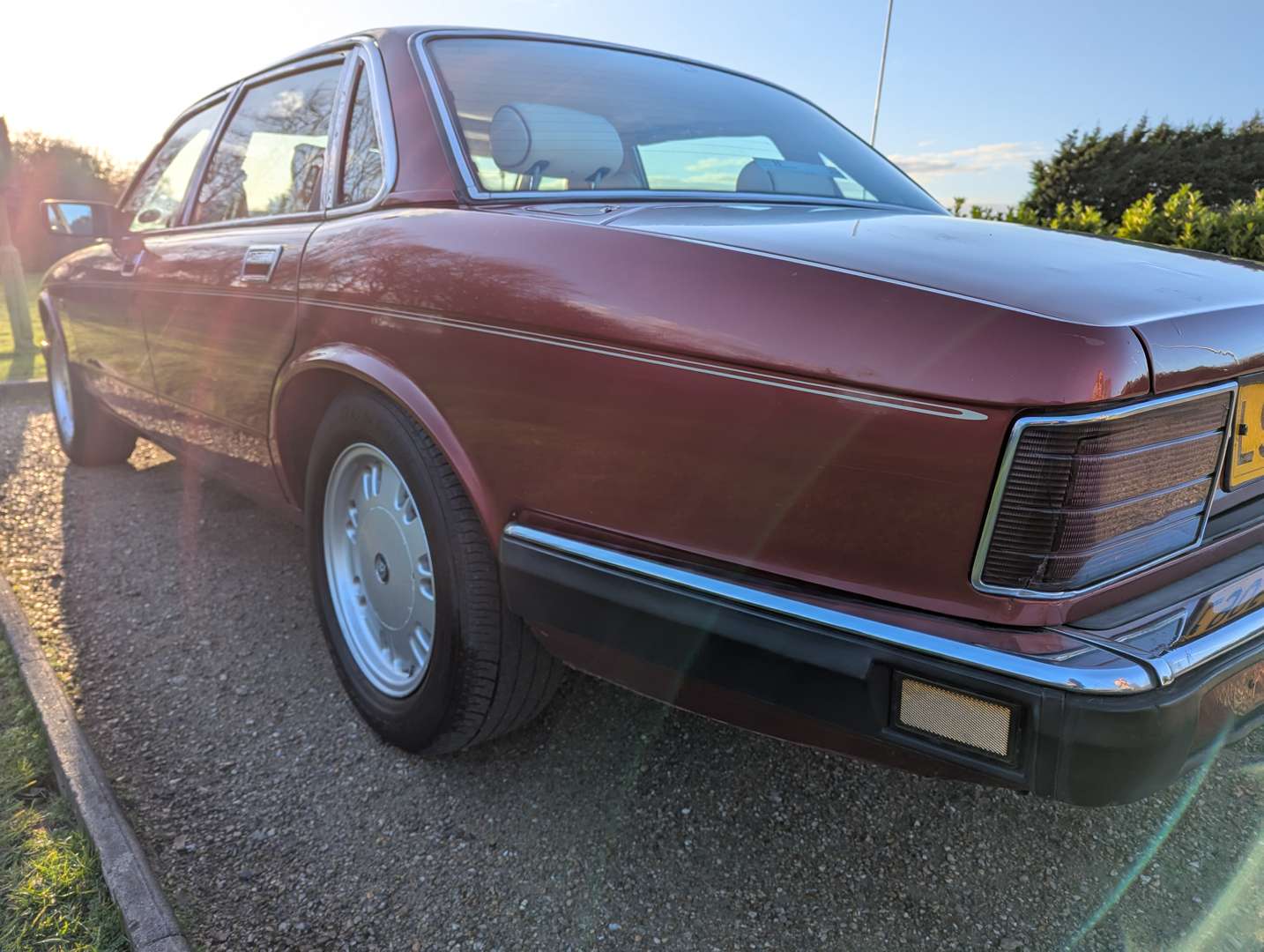 <p>1994 JAGUAR SOVEREIGN 4.0 AUTO</p>