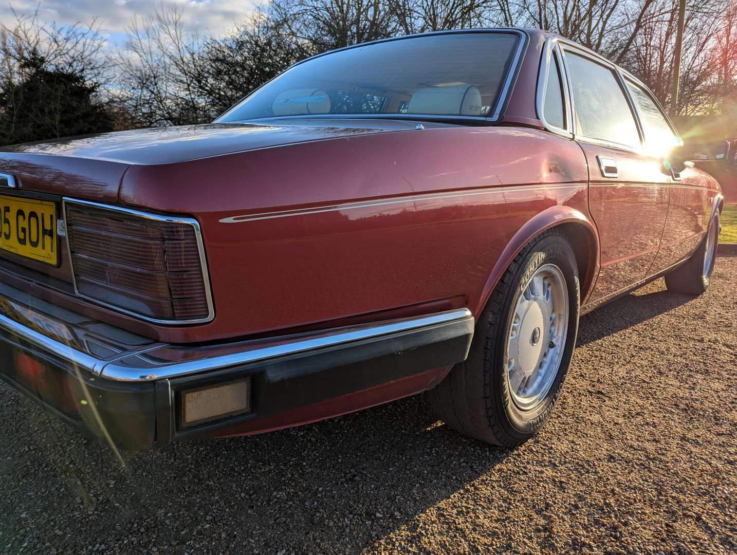 <p>1994 JAGUAR SOVEREIGN 4.0 AUTO</p>