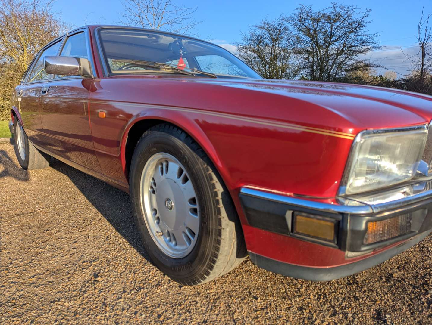 <p>1994 JAGUAR SOVEREIGN 4.0 AUTO</p>