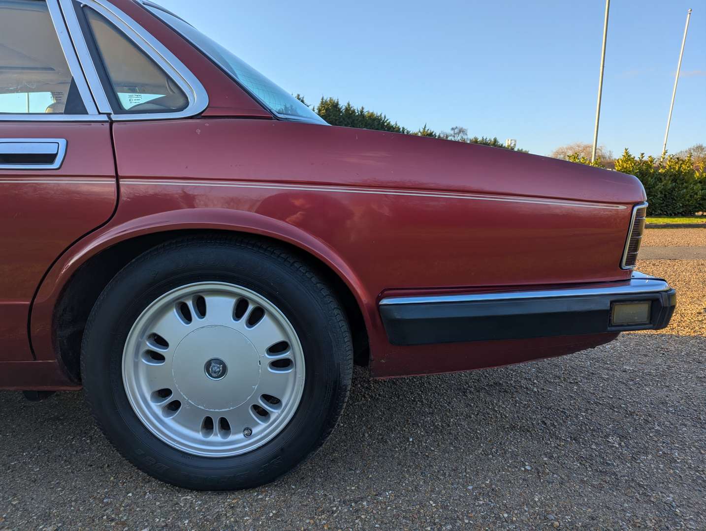 <p>1994 JAGUAR SOVEREIGN 4.0 AUTO</p>