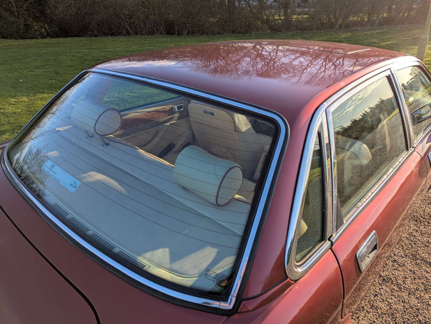 <p>1994 JAGUAR SOVEREIGN 4.0 AUTO</p>