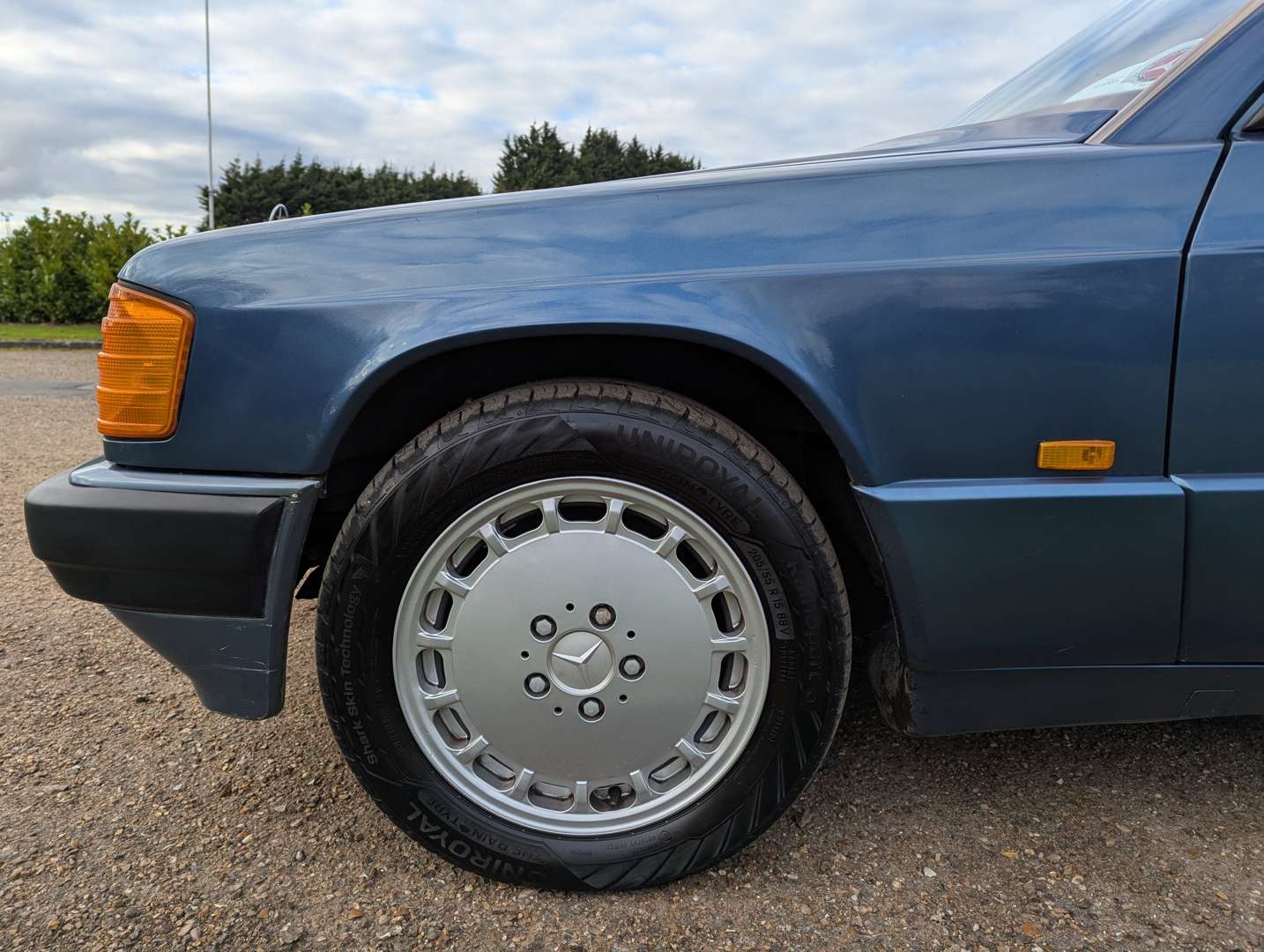 <p>1990 MERCEDES 190E 2.6 AUTO</p>