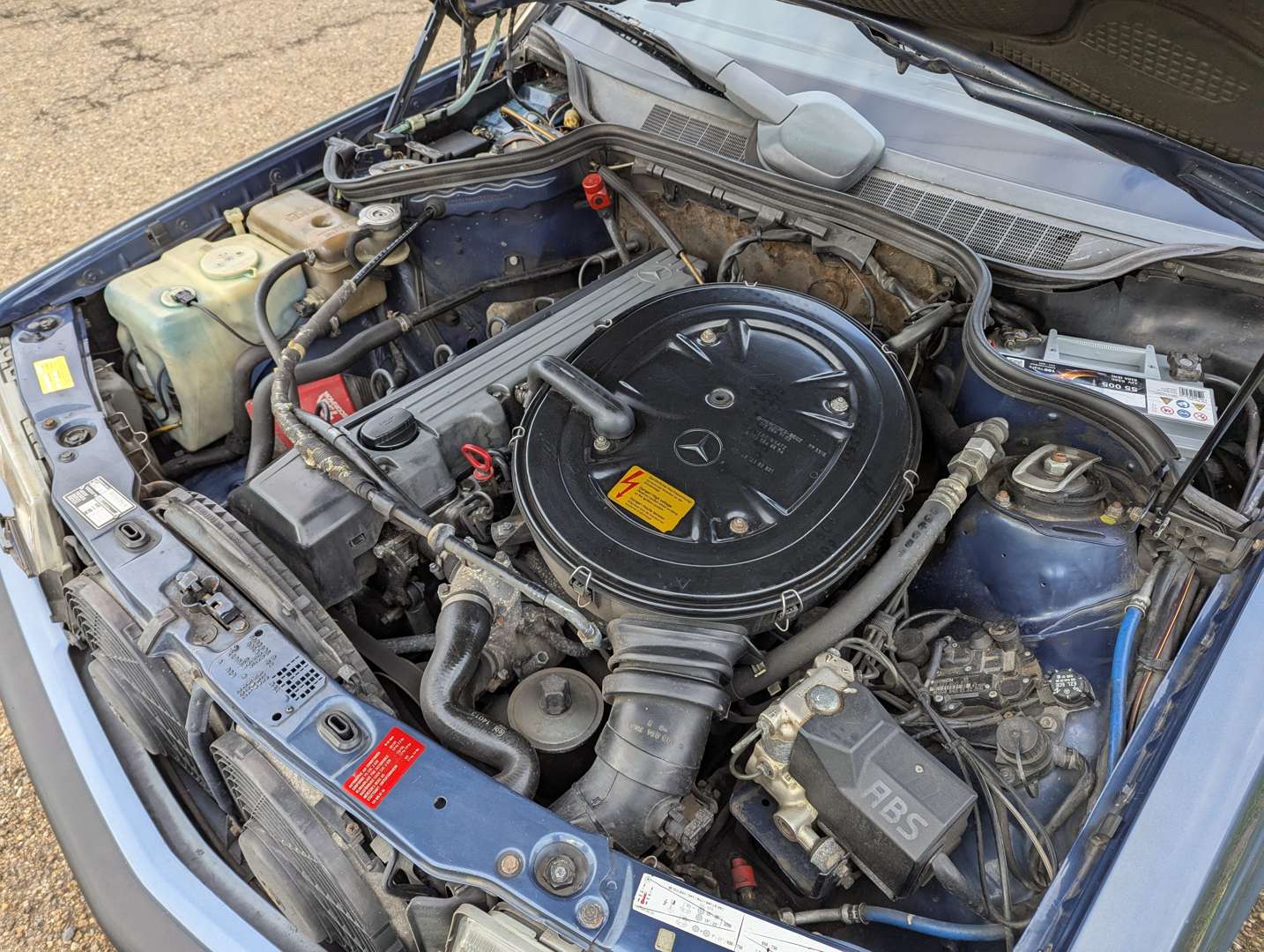 <p>1990 MERCEDES 190E 2.6 AUTO</p>