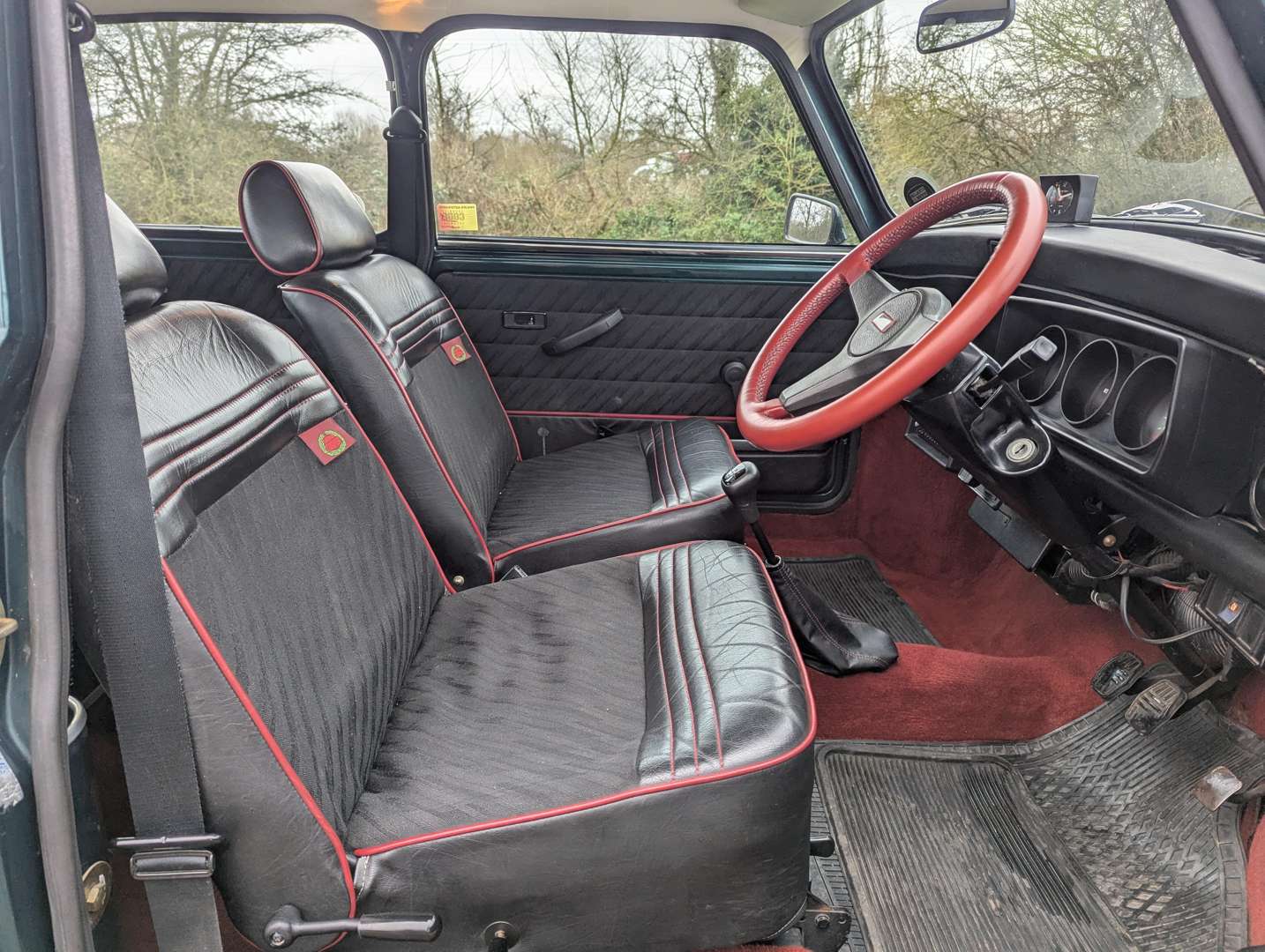 <p>1990 ROVER MINI COOPER RSP</p>