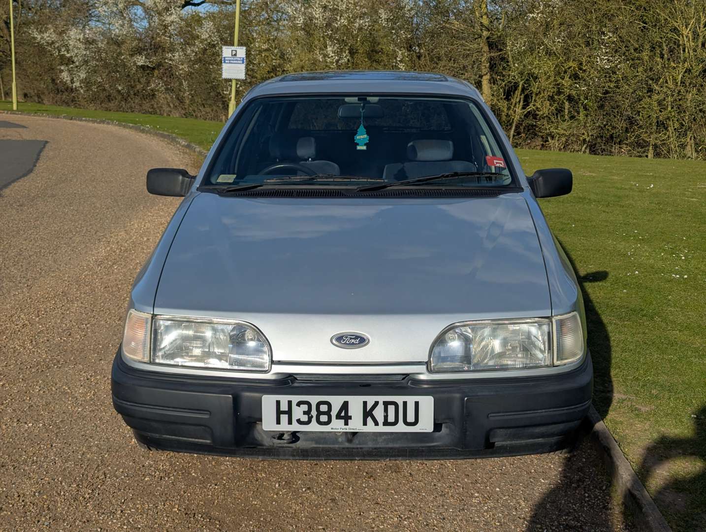 <p>1991 FORD SIERRA 1.6 LASER ESTATE</p>