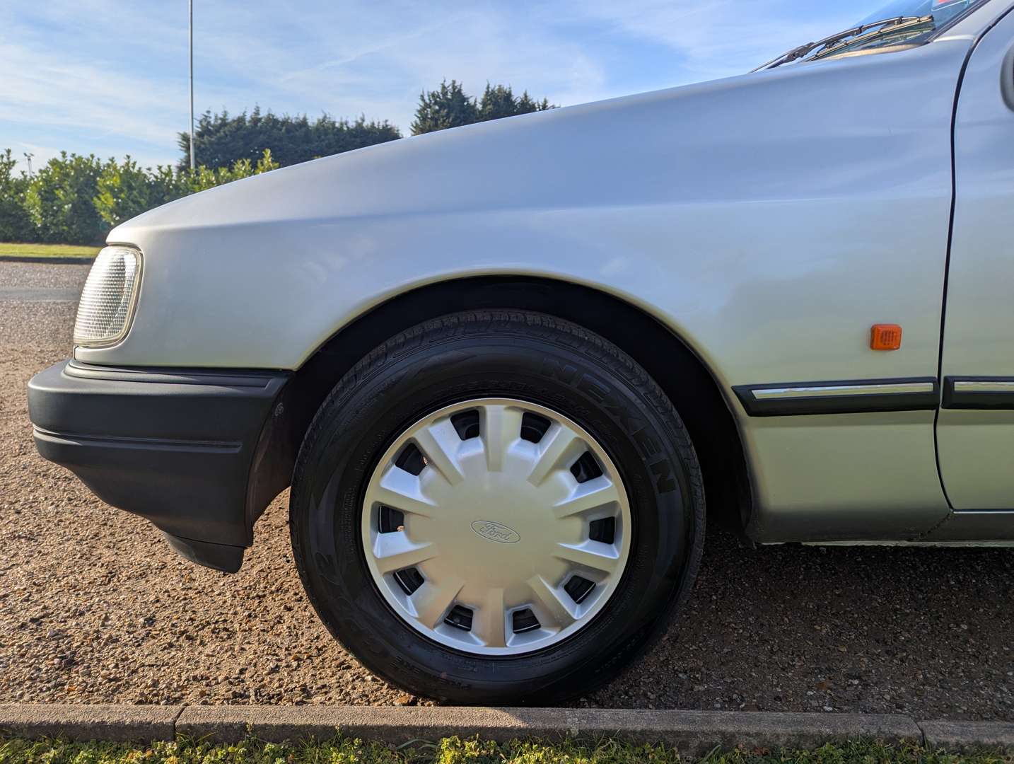 <p>1991 FORD SIERRA 1.6 LASER ESTATE</p>