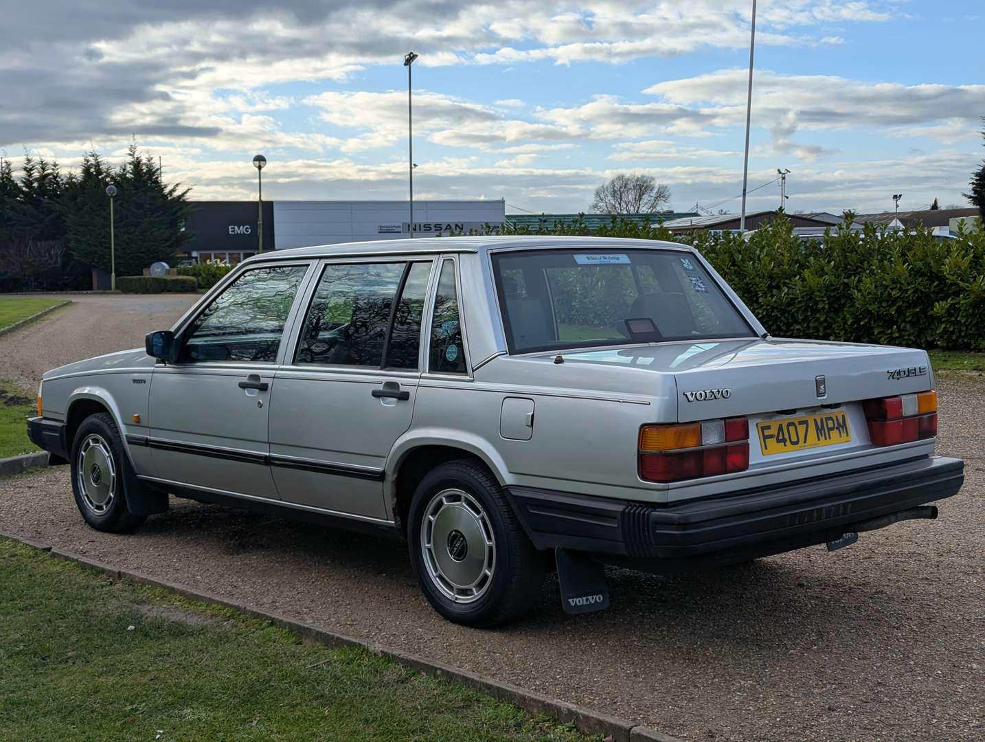 <p>1988 VOLVO 740 GLE</p>