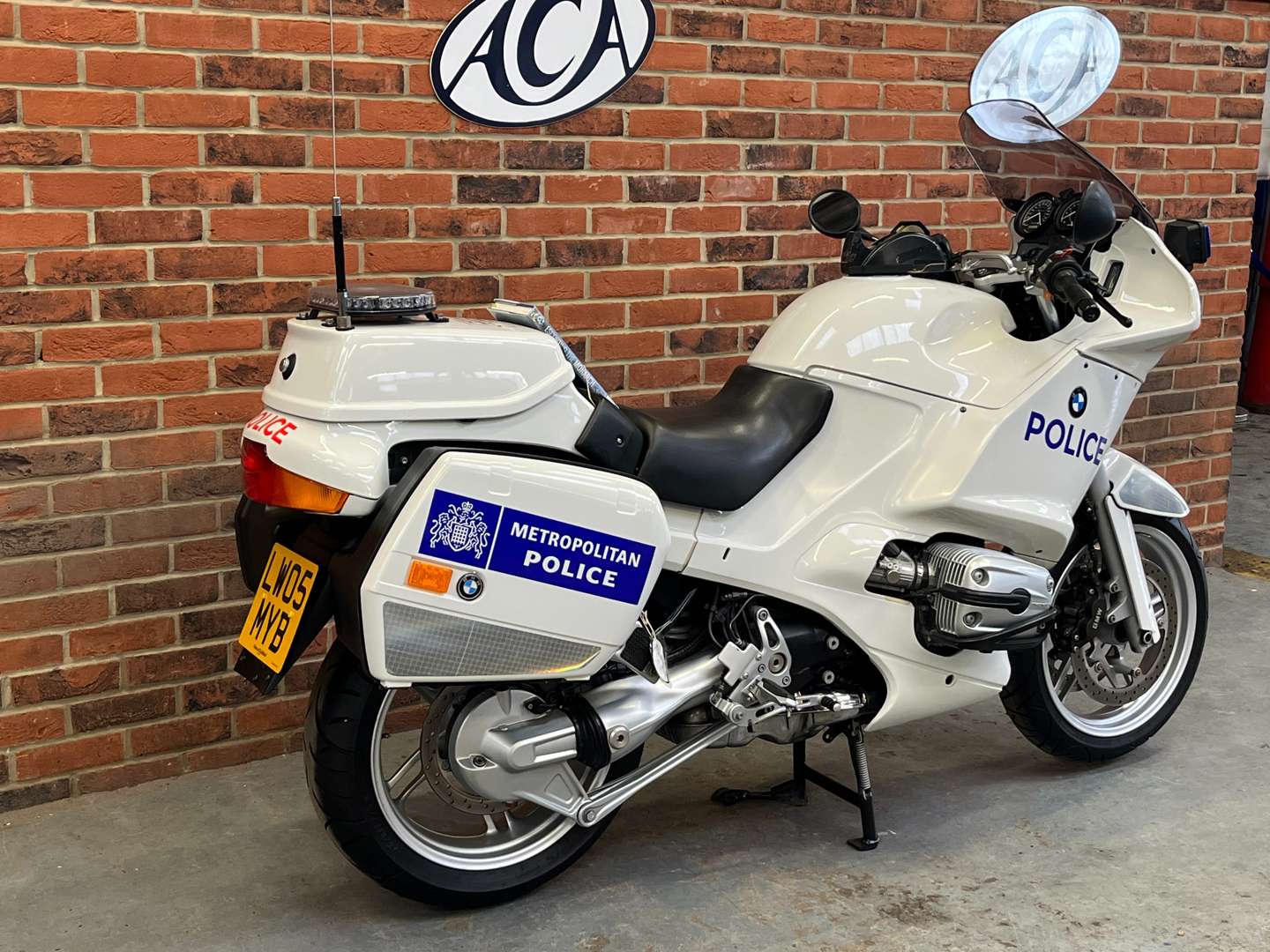 <p>2005 BMW R1150 RS</p>