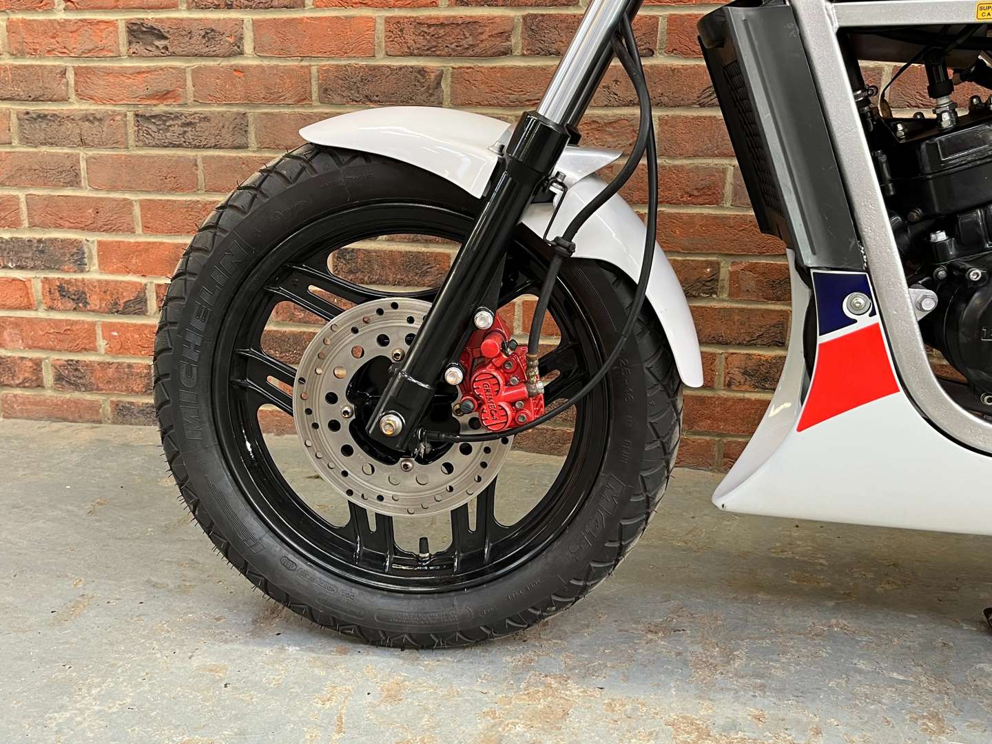 <p>1990 HONDA NS125F</p>