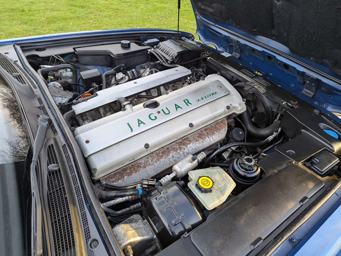 <p>1996 JAGUAR XJ6 SPORT AUTO</p>
