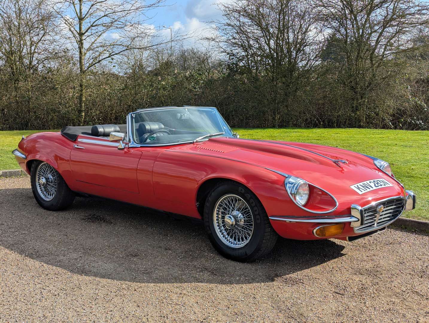 <p>1974 JAGUAR E-TYPE 5.3 V12 AUTO ROADSTER SERIES 3</p>