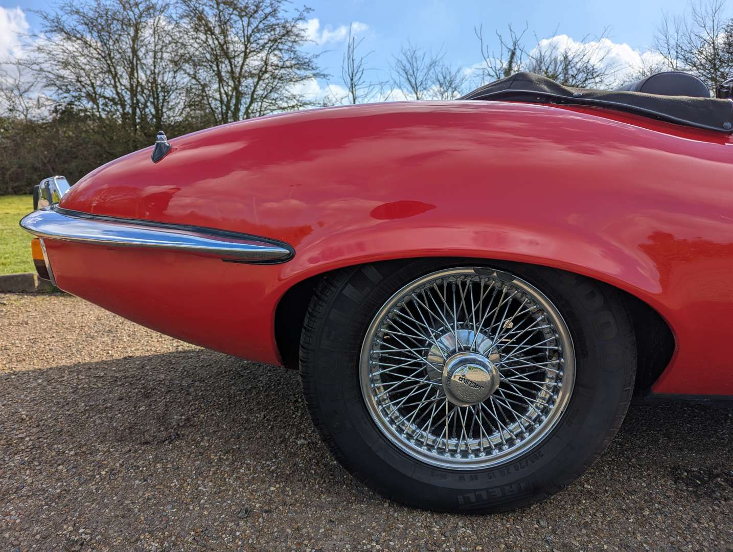 <p>1974 JAGUAR E-TYPE 5.3 V12 AUTO ROADSTER SERIES 3</p>