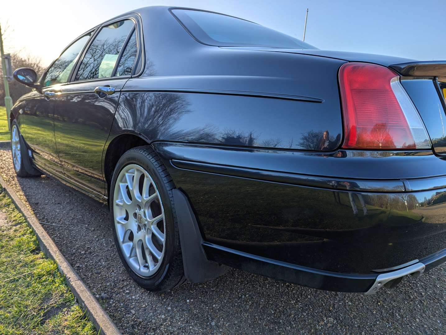 <p>2003 MG ZT+</p>