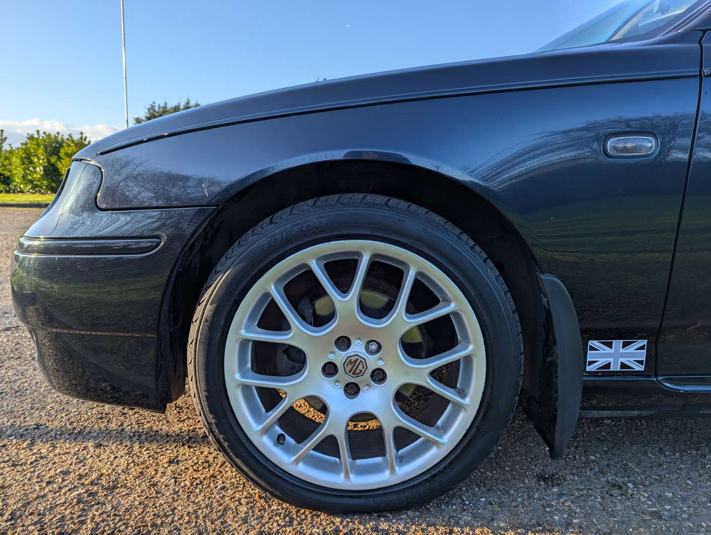 <p>2003 MG ZT+</p>
