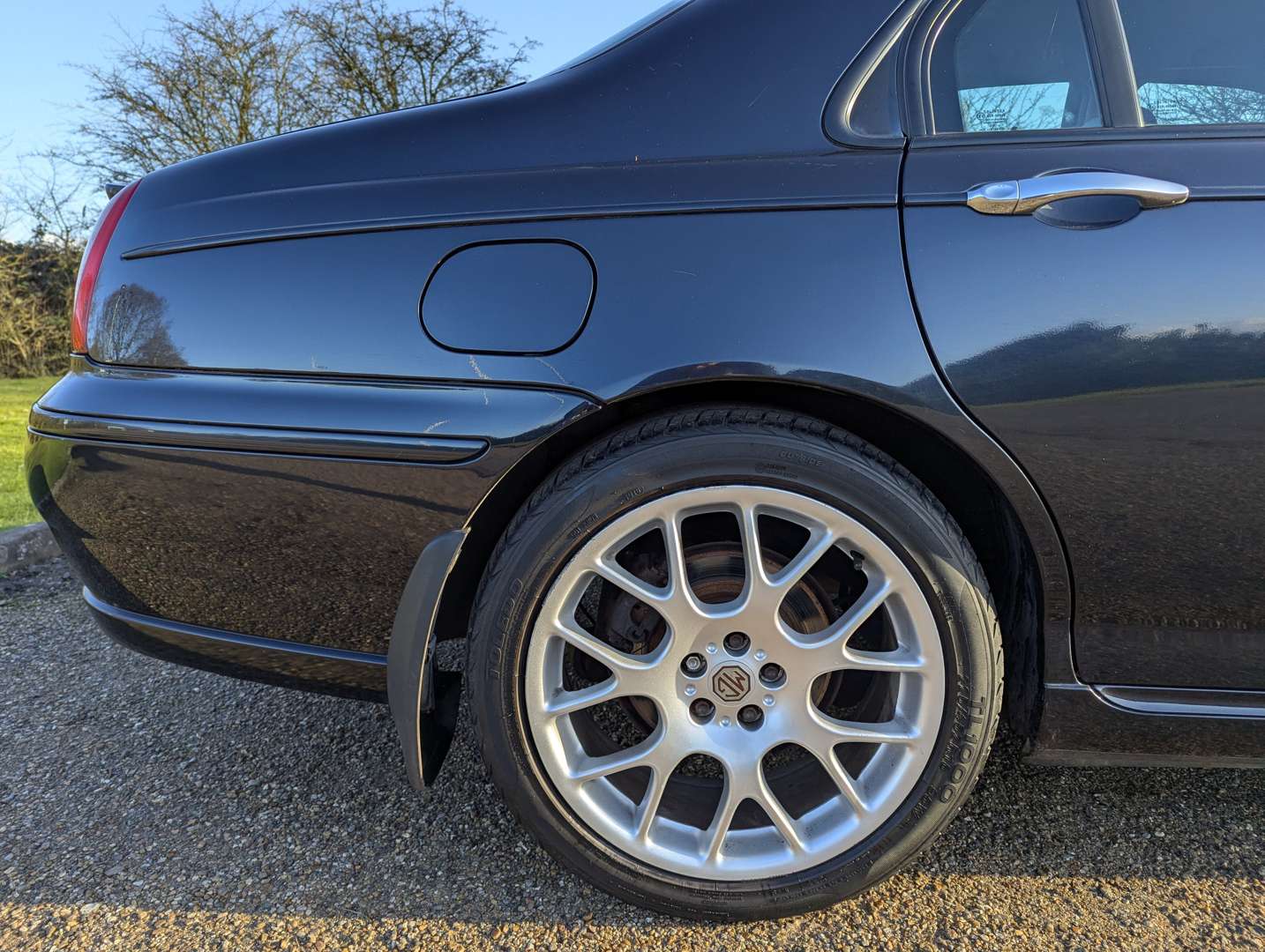 <p>2003 MG ZT+</p>
