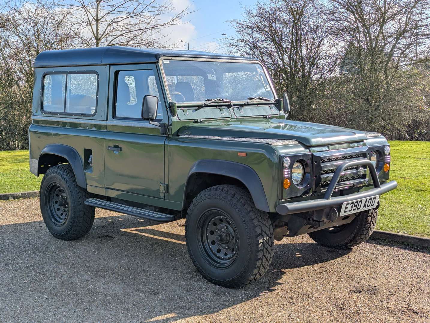 <p>1988 LAND ROVER DEFENDER 90</p>