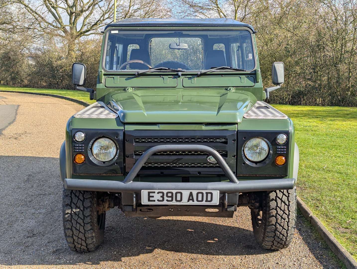 <p>1988 LAND ROVER DEFENDER 90</p>