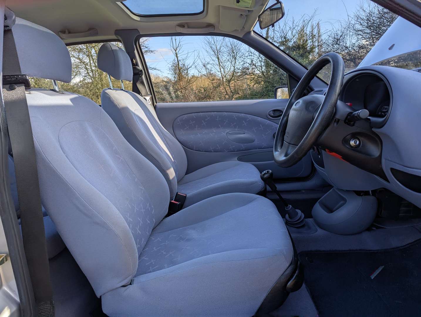 <p>1997 FORD FIESTA ENCORE</p>