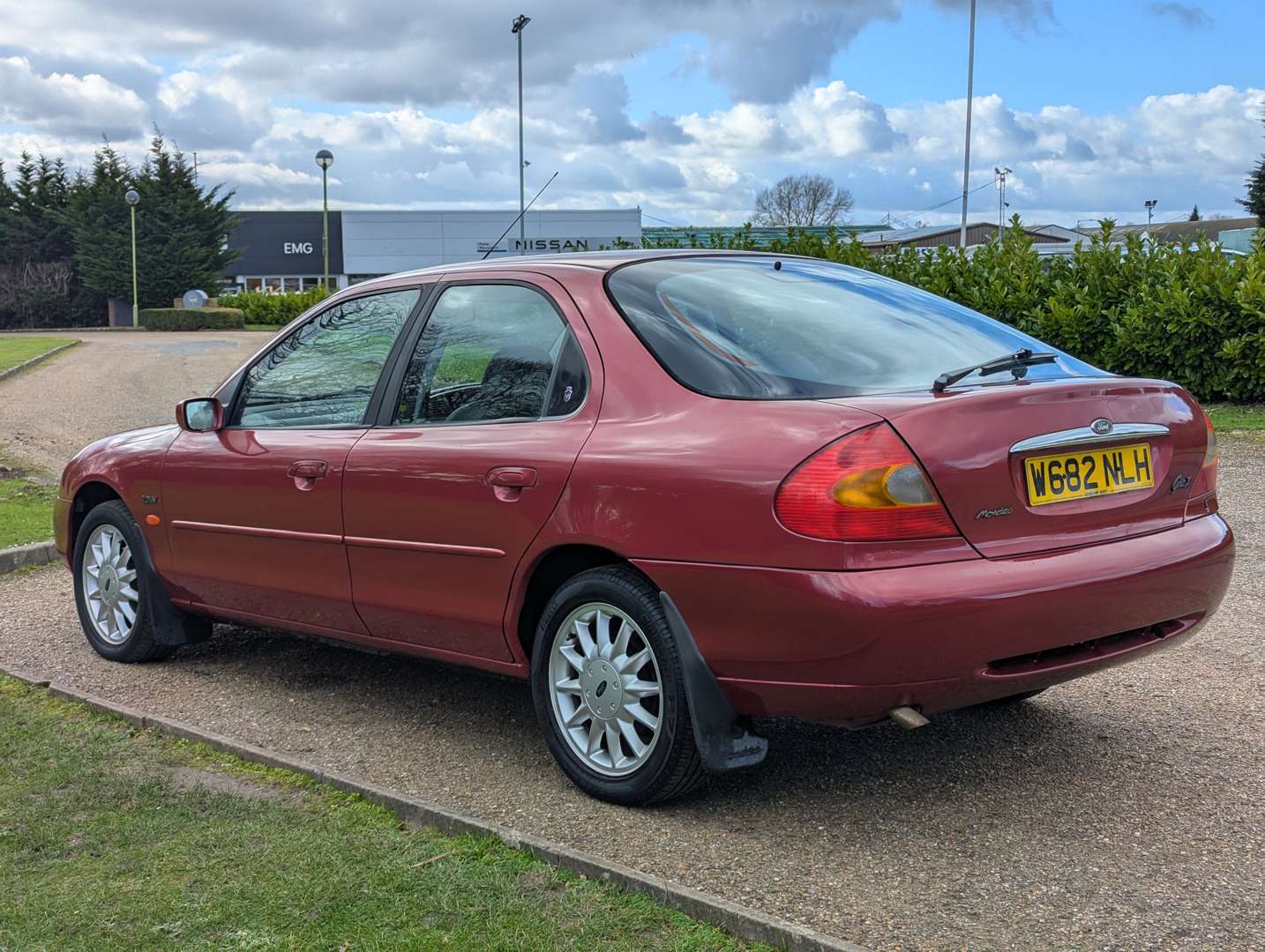 <p>2000 FORD MONDEO GHIA X 2.0 AUTO</p>