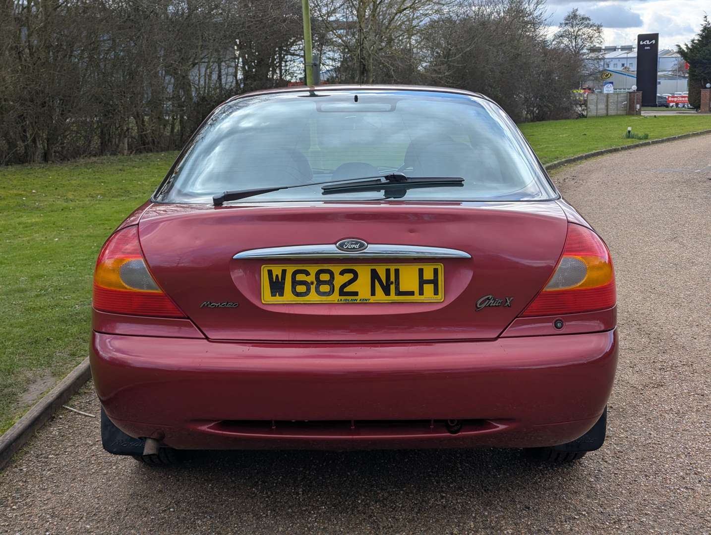 <p>2000 FORD MONDEO GHIA X 2.0 AUTO</p>
