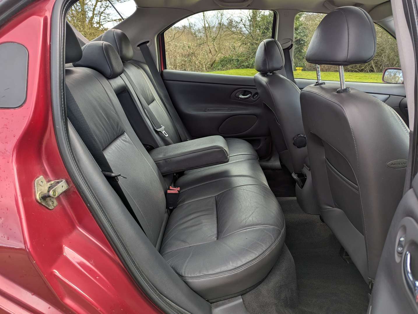 <p>2000 FORD MONDEO GHIA X 2.0 AUTO</p>