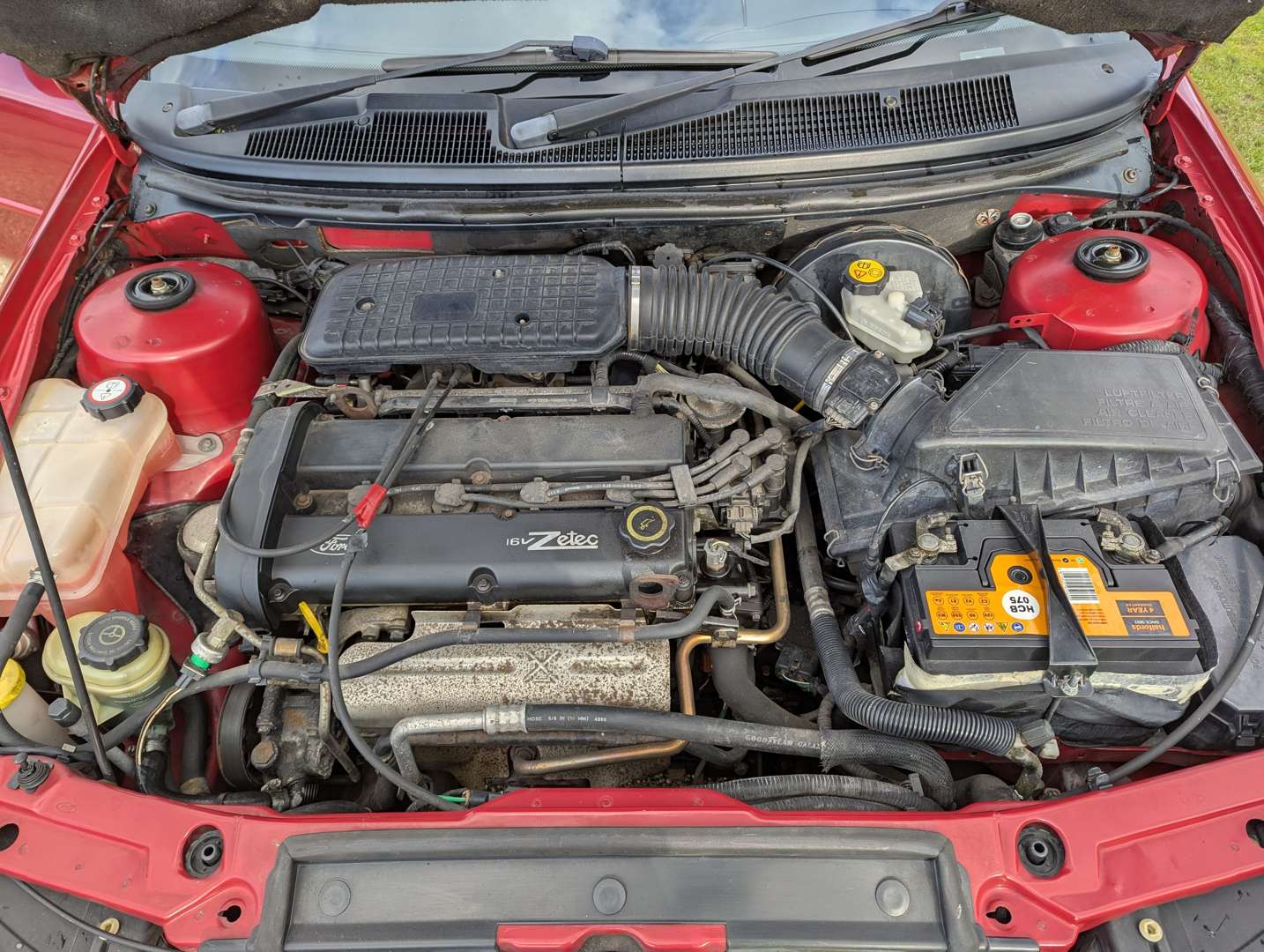 <p>2000 FORD MONDEO GHIA X 2.0 AUTO</p>