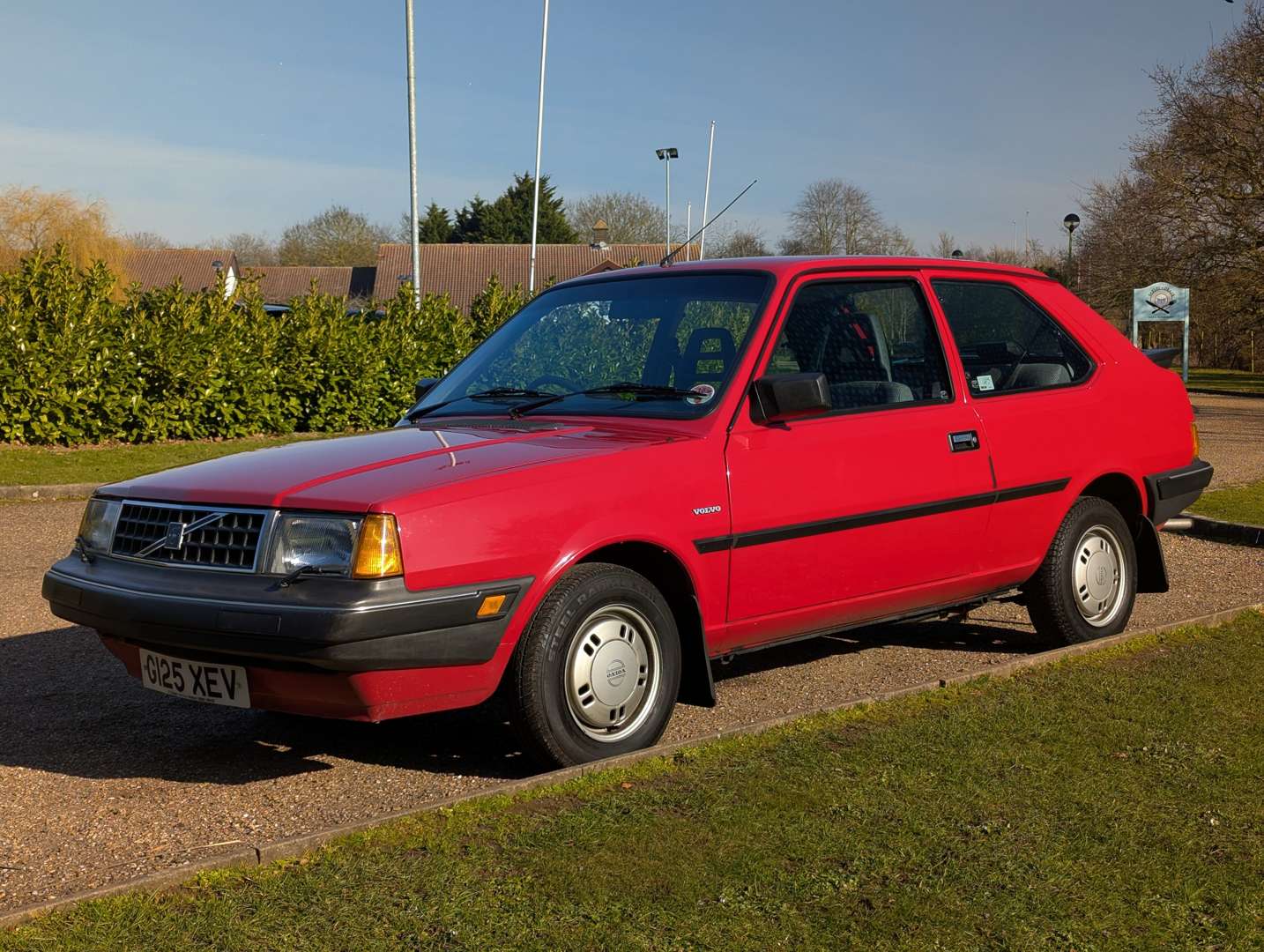<p>1989 VOLVO 340</p>