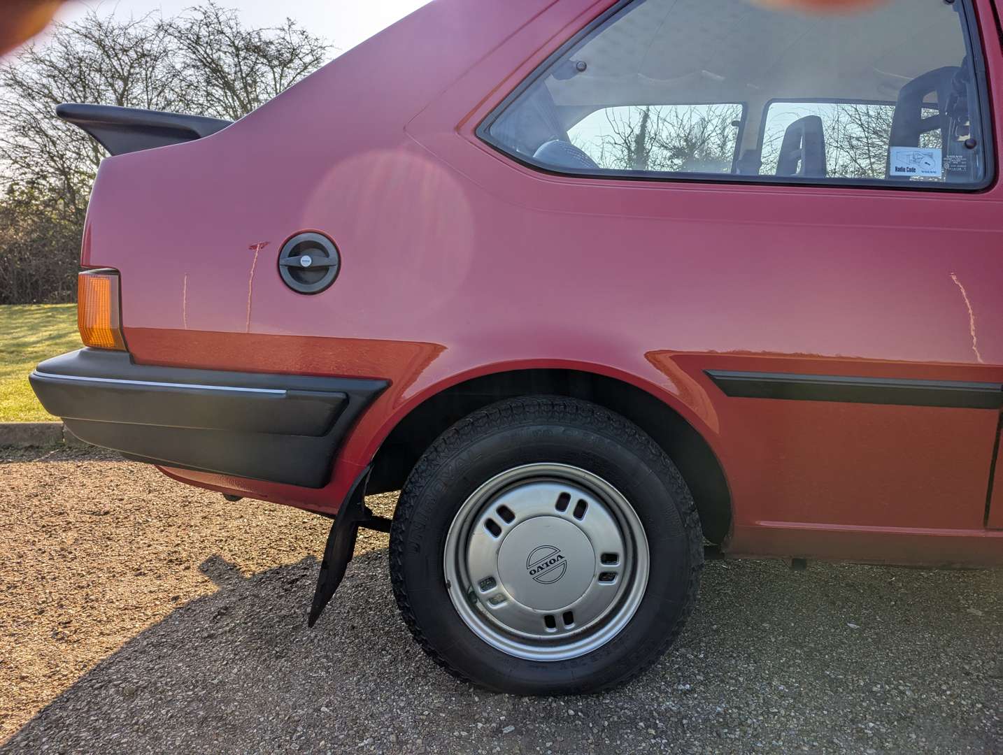 <p>1989 VOLVO 340</p>