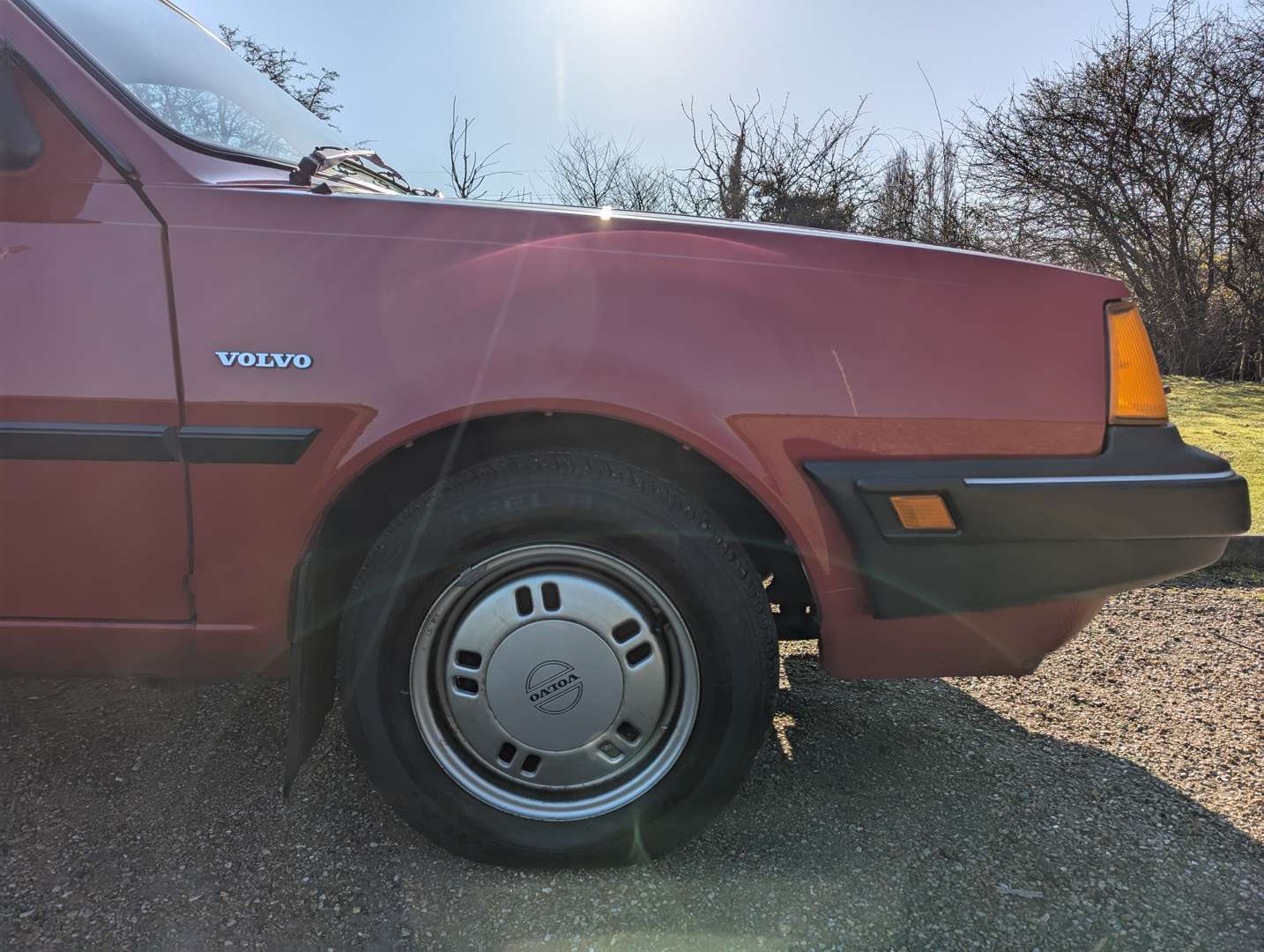<p>1989 VOLVO 340</p>