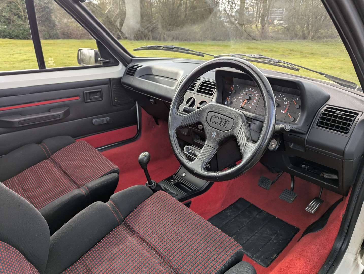 <p>1992 PEUGEOT 205 1.9 CTI</p>