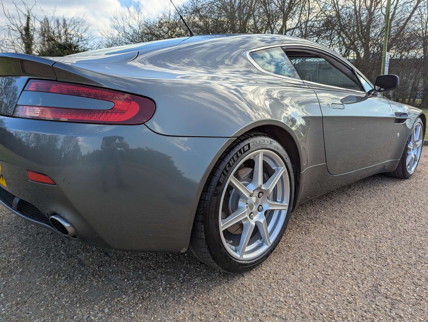 <p>2006 ASTON MARTIN VANTAGE V8</p>