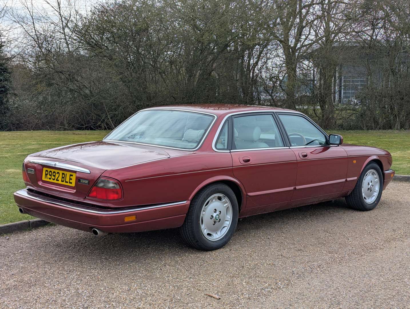 <p>1997 JAGUAR XJ 3.2 EXECUTIVE AUTO</p>