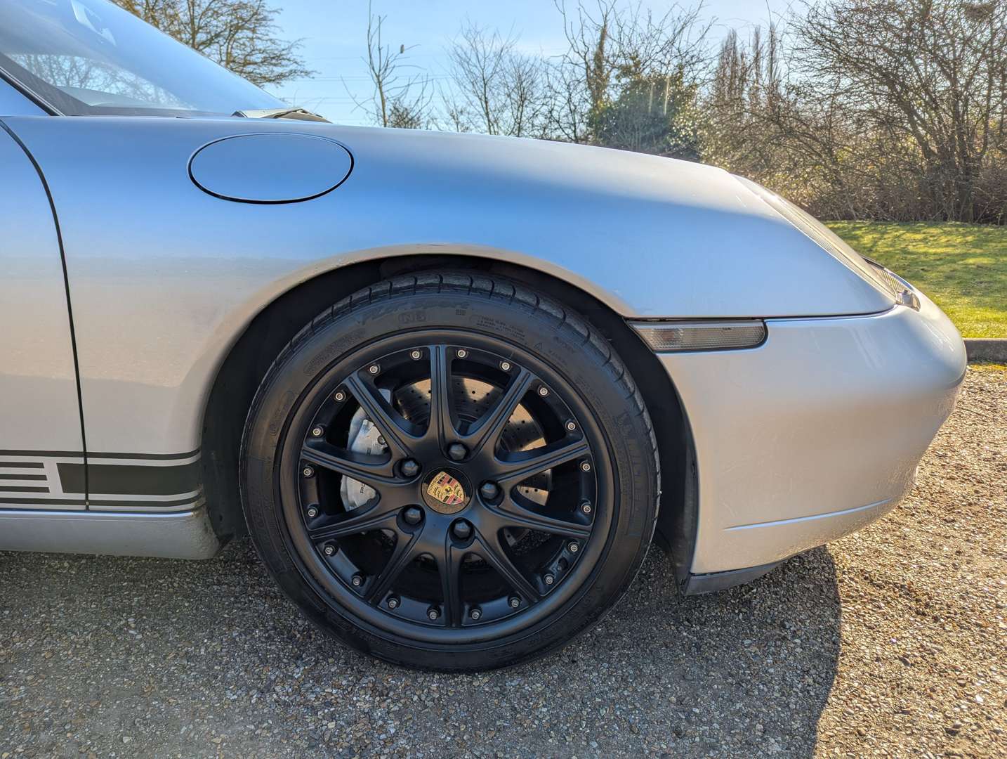 <p>2001 PORSCHE (996) 911 3.4 C4 COUPE MANUAL</p>