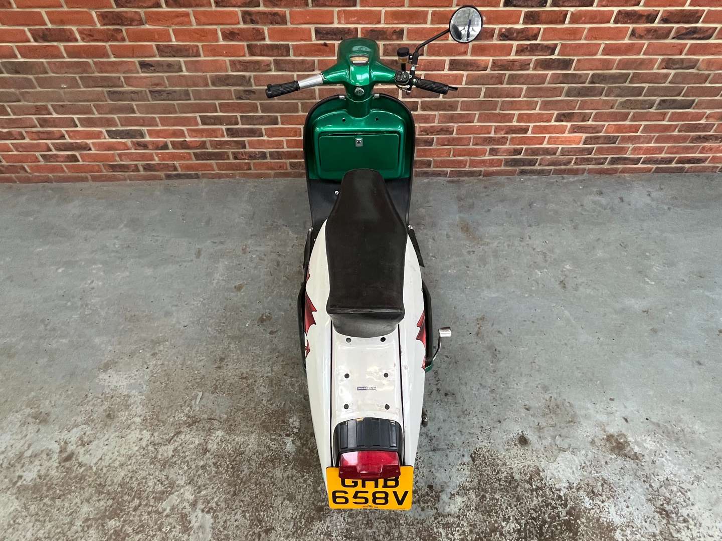 <p>1980 LAMBRETTA GP200</p>