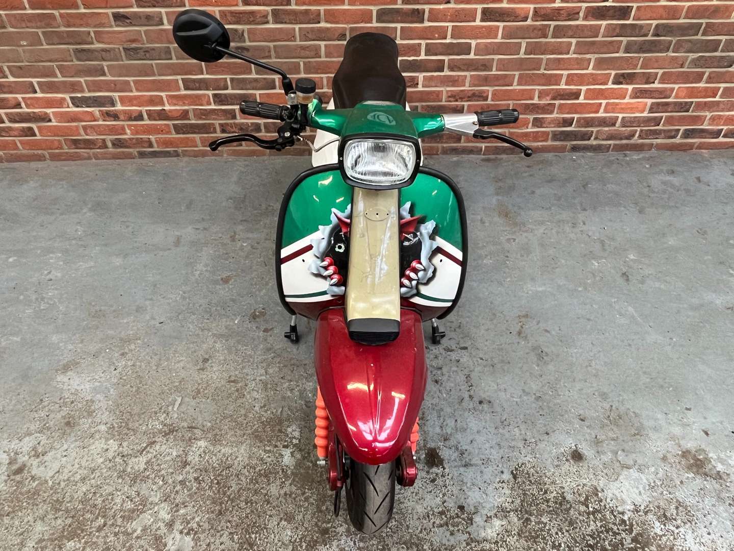 <p>1980 LAMBRETTA GP200</p>