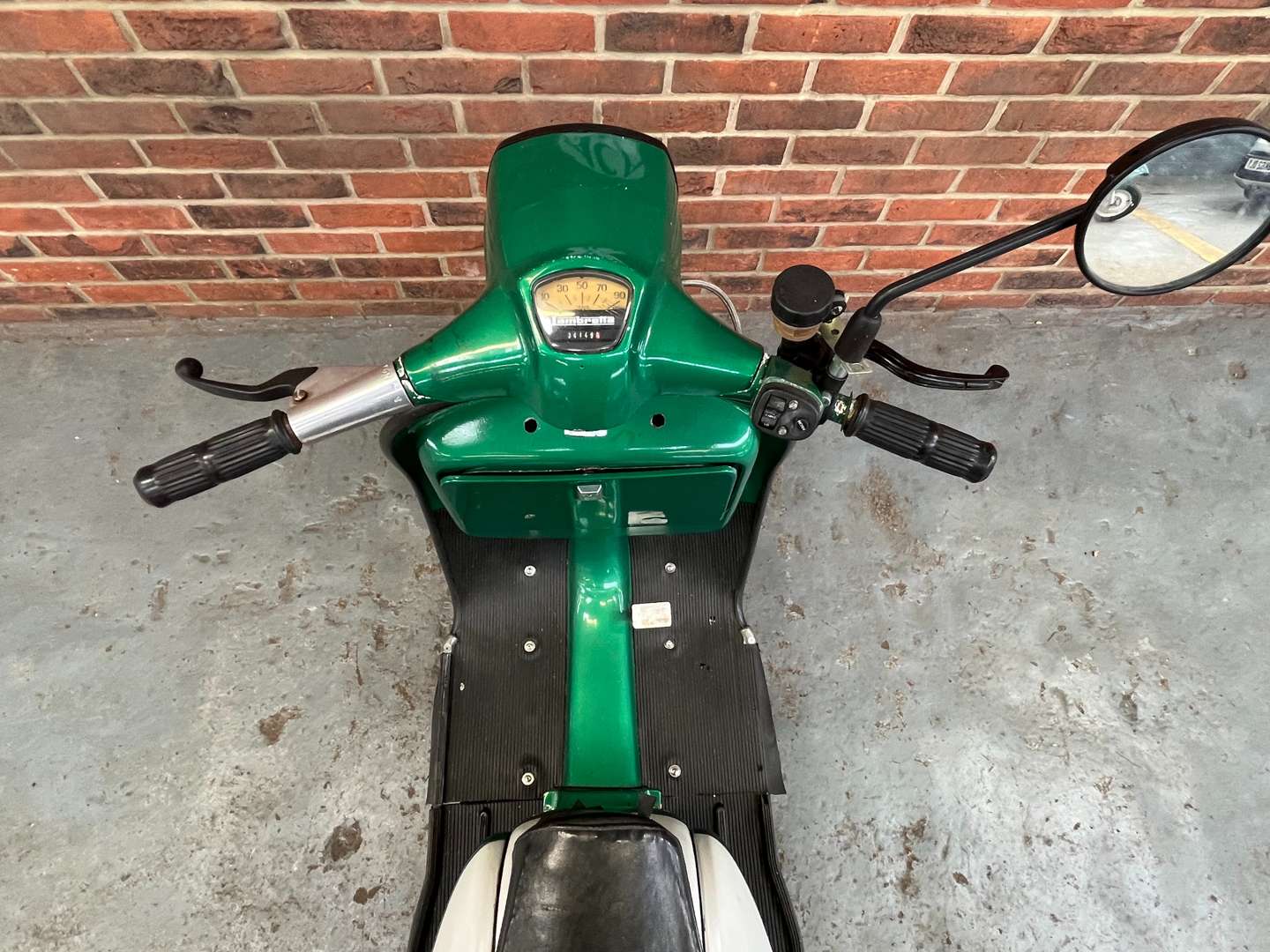 <p>1980 LAMBRETTA GP200</p>