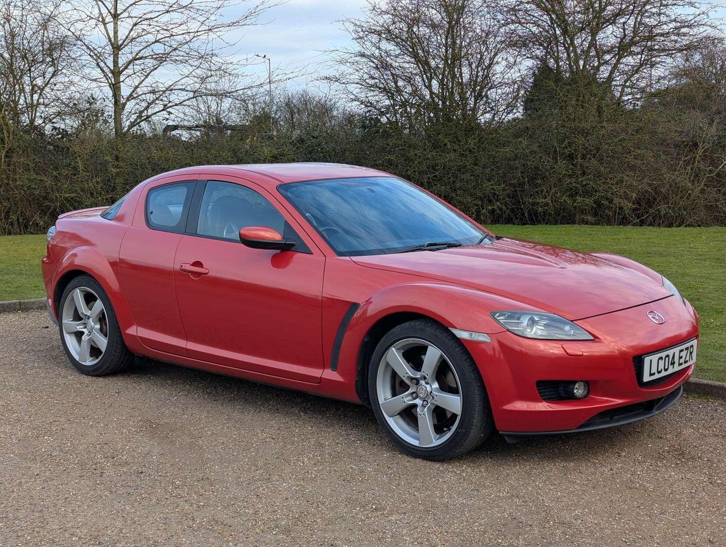 <p>2004 MAZDA&nbsp;RX-8 231 PS ONE OWNER</p>