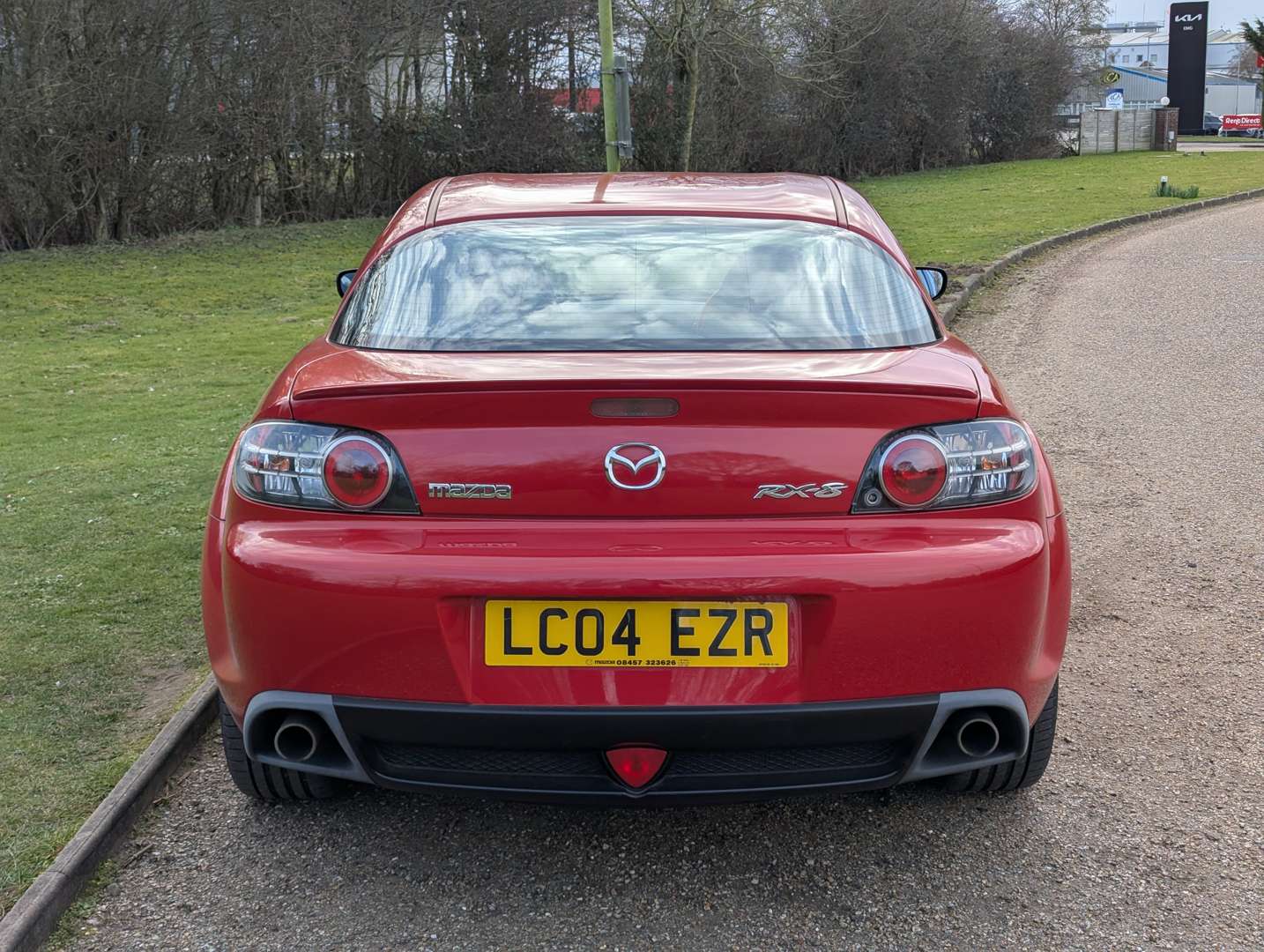 <p>2004 MAZDA&nbsp;RX-8 231 PS ONE OWNER</p>