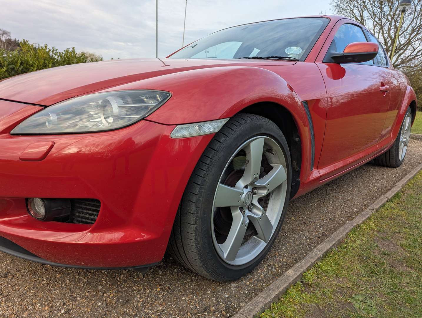 <p>2004 MAZDA&nbsp;RX-8 231 PS ONE OWNER</p>