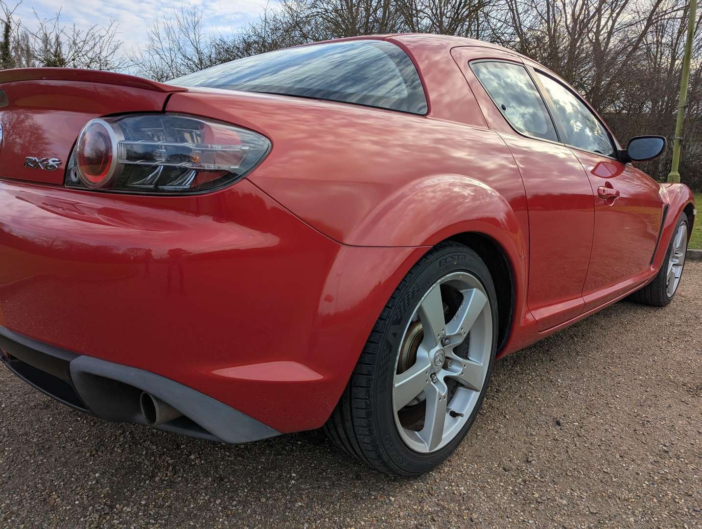 <p>2004 MAZDA&nbsp;RX-8 231 PS ONE OWNER</p>