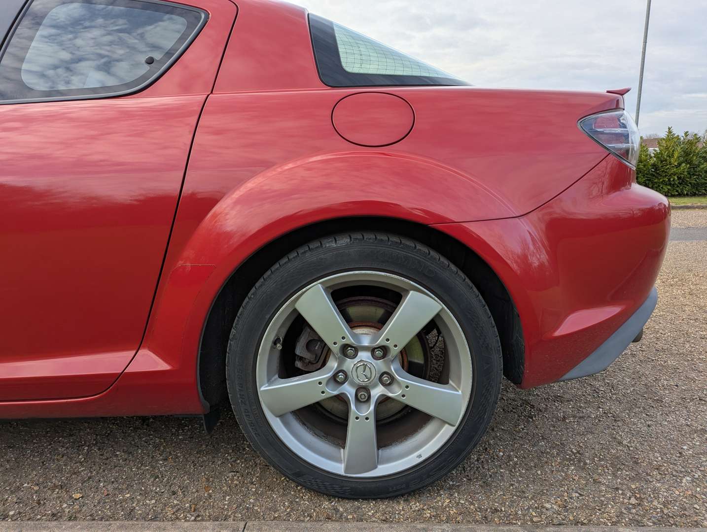 <p>2004 MAZDA&nbsp;RX-8 231 PS ONE OWNER</p>