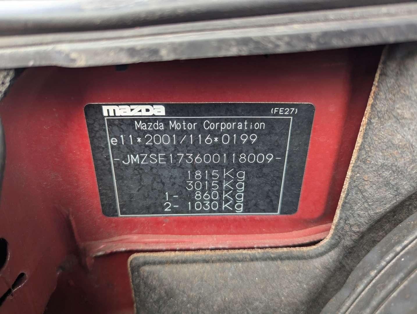 <p>2004 MAZDA&nbsp;RX-8 231 PS ONE OWNER</p>