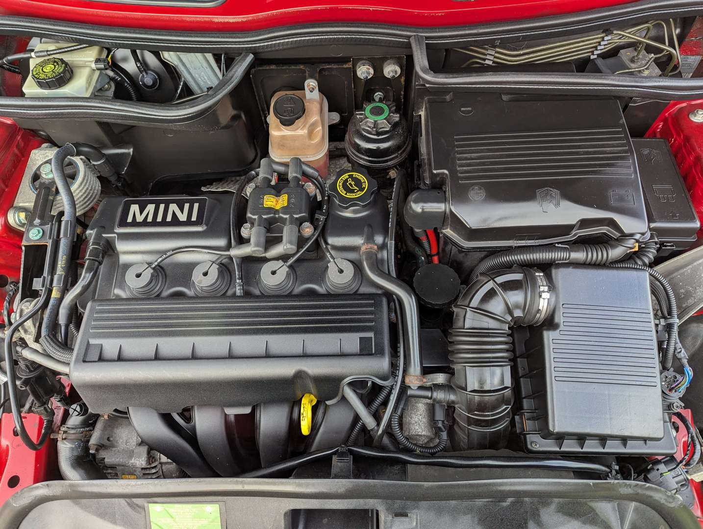 <p>2001 MINI COOPER</p>