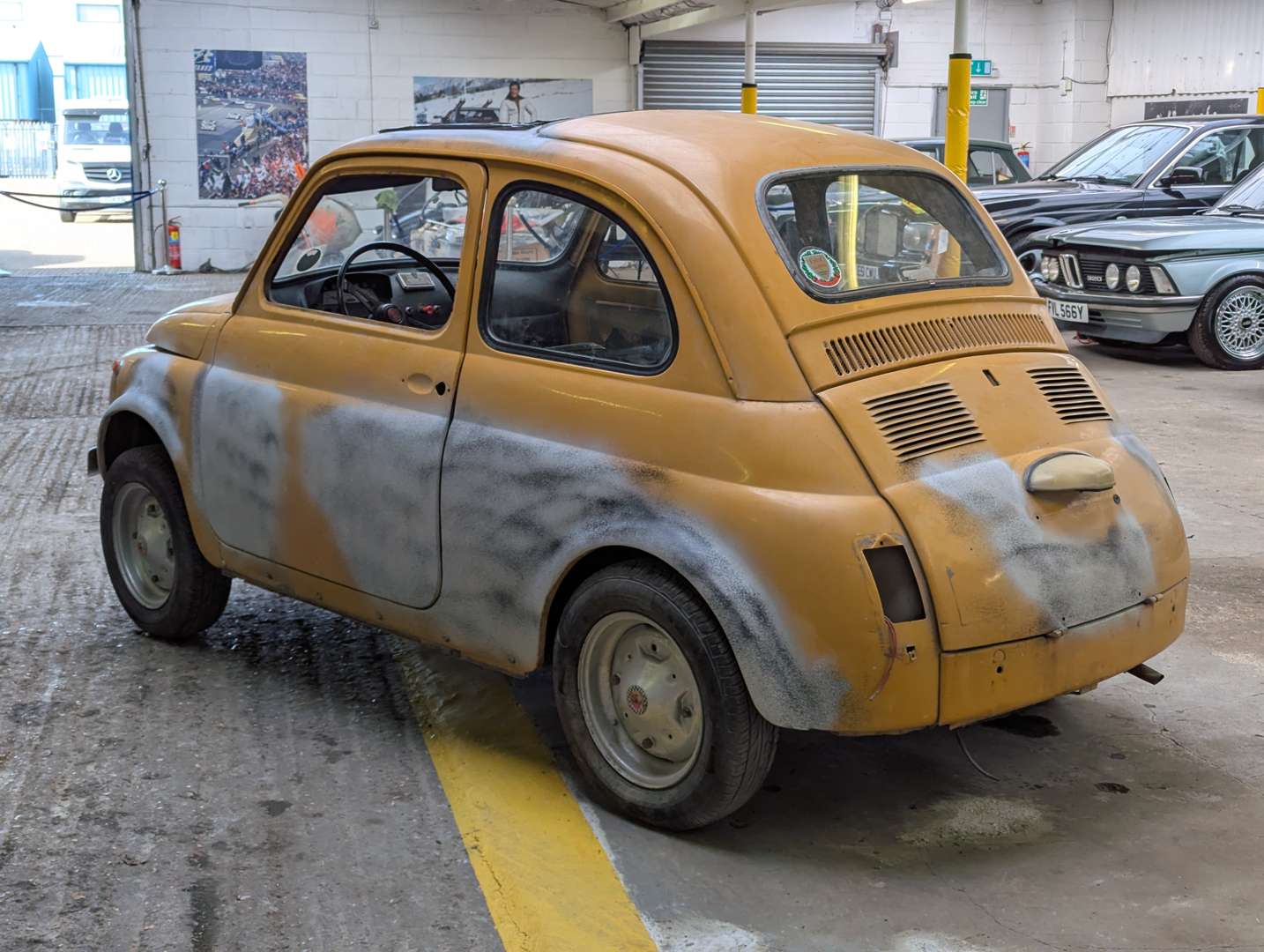 <p>1970 FIAT 500F LHD</p>