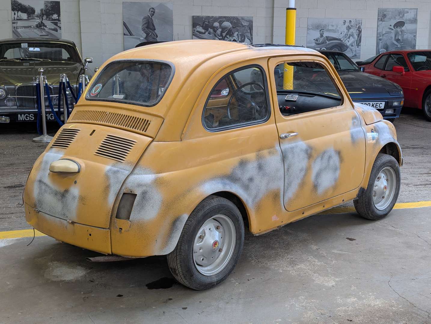 <p>1970 FIAT 500F LHD</p>