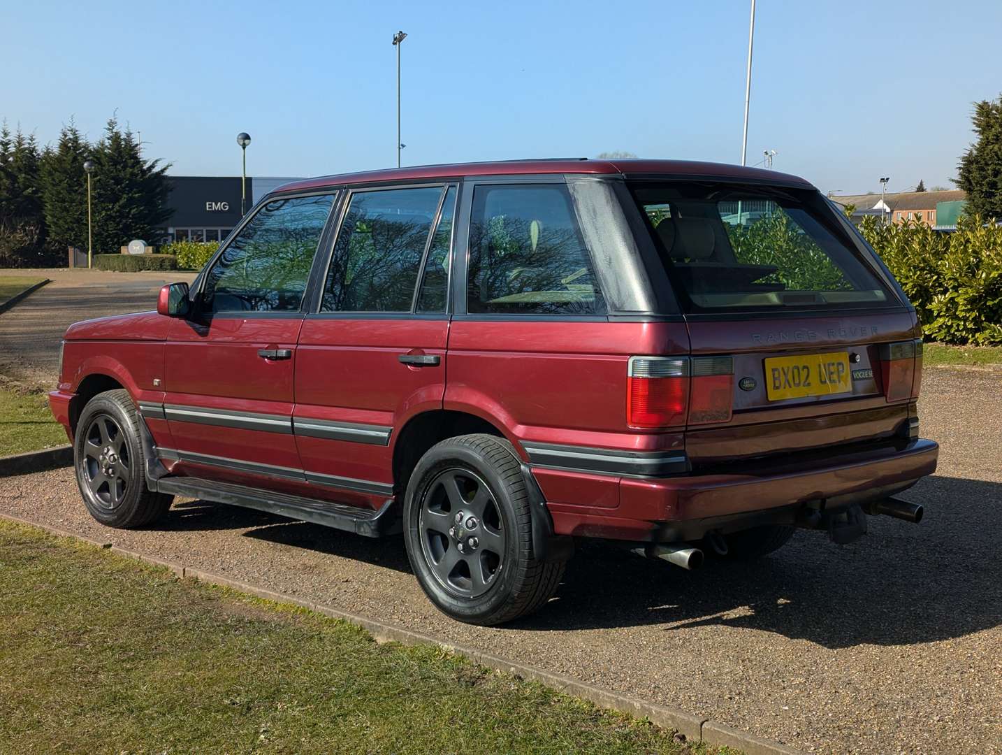 <p>2002 RANGE ROVER VOGUE SE AUTO</p>