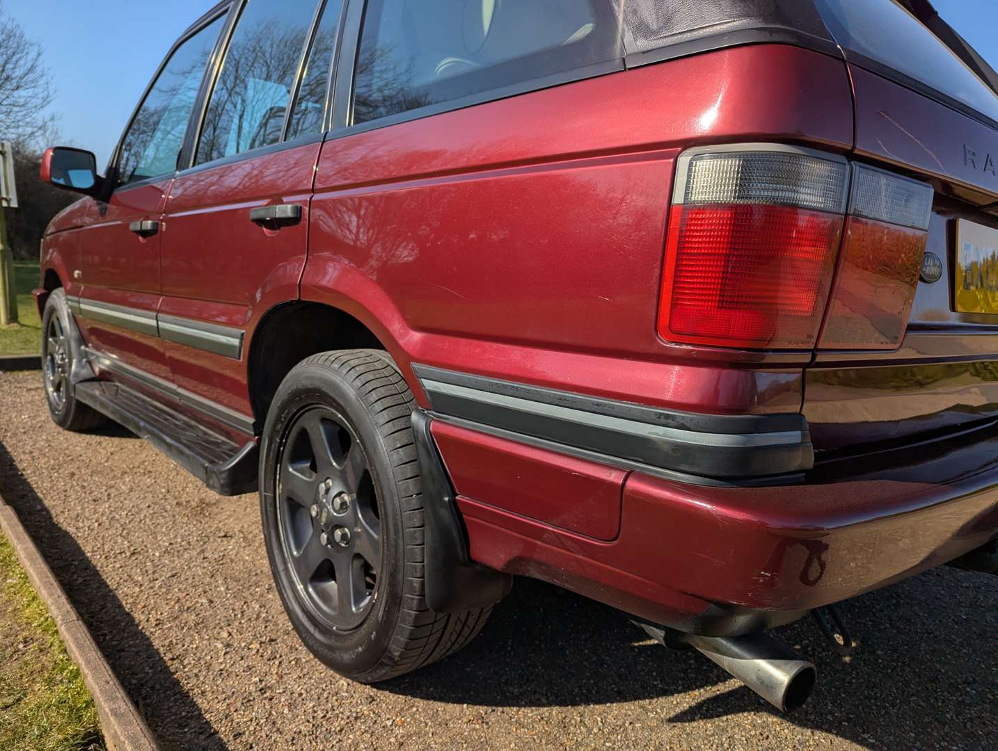 <p>2002 RANGE ROVER VOGUE SE AUTO</p>