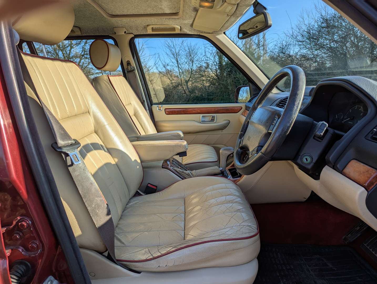 <p>2002 RANGE ROVER VOGUE SE AUTO</p>
