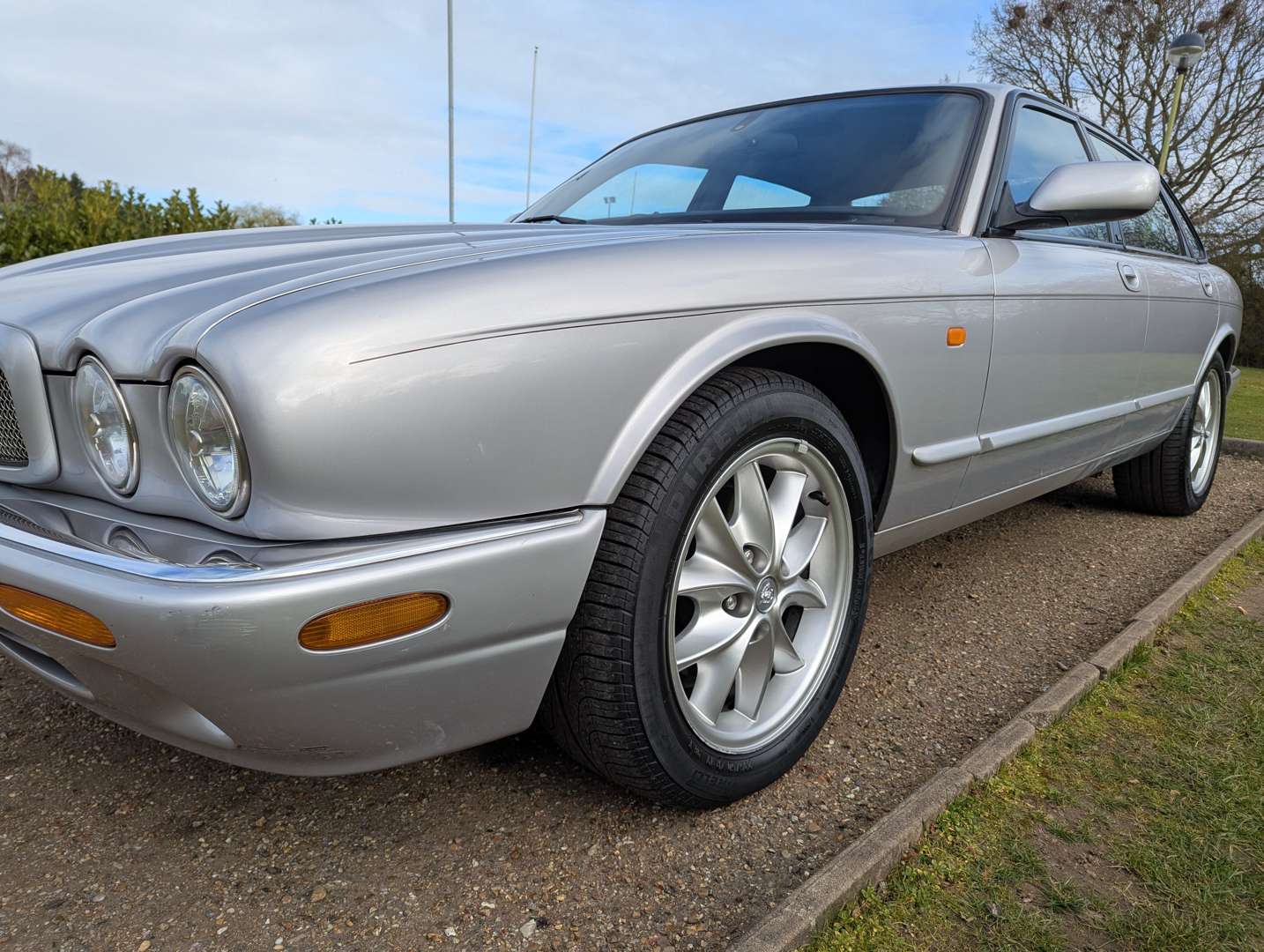 <p>2001 JAGUAR XJ 3.2 EXECUTIVE AUTO</p>