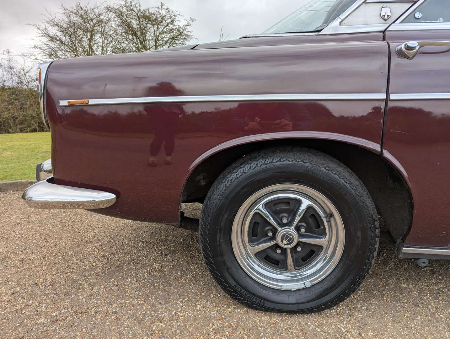 <p>1969 ROVER P5B 3.5 LITRE COUPE AUTO</p>